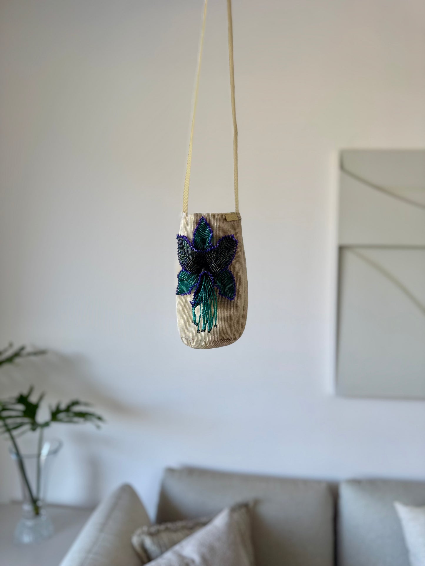 Mostacilla Orquídea